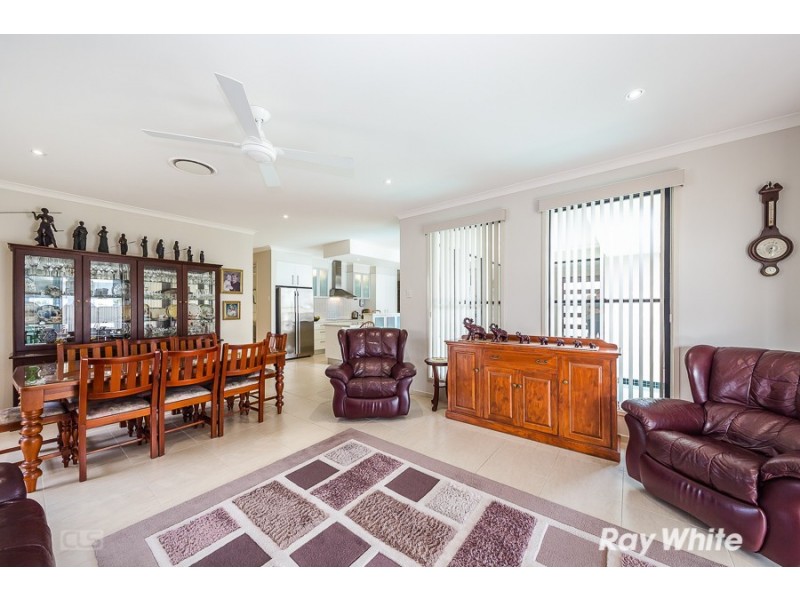16 Pectoral Place, Banksia Beach QLD 4507