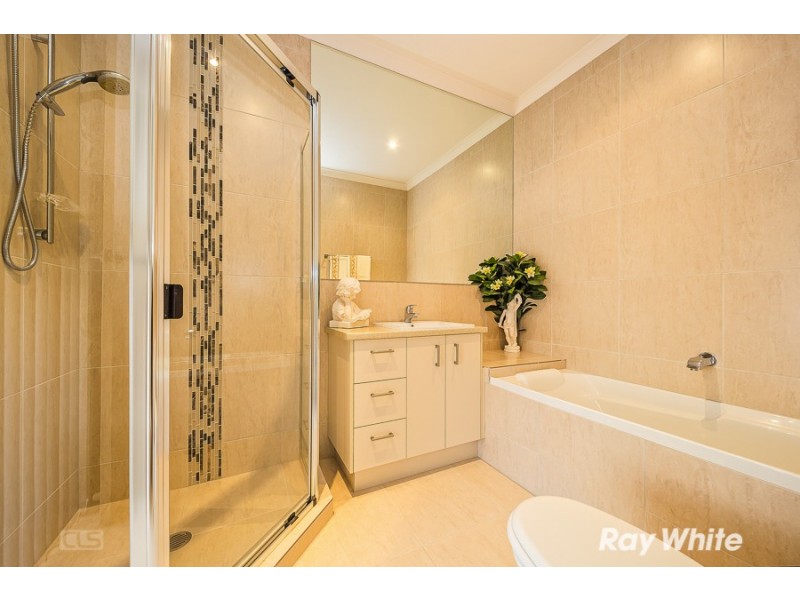 16 Pectoral Place, Banksia Beach QLD 4507