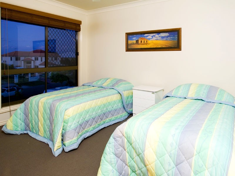 Sandstone Point QLD 4511
