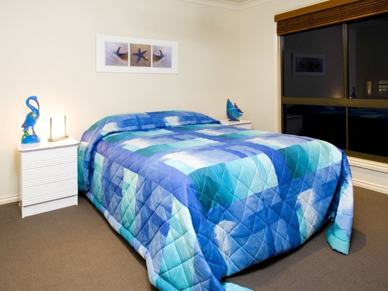 Sandstone Point QLD 4511