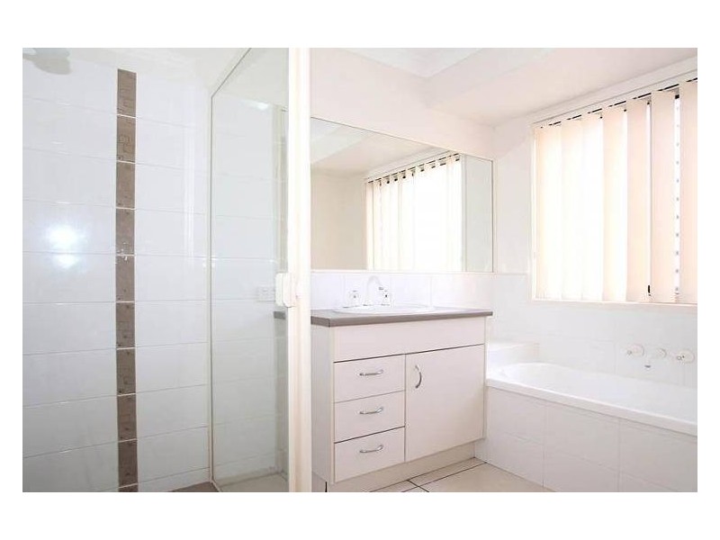 Sandstone Point QLD 4511