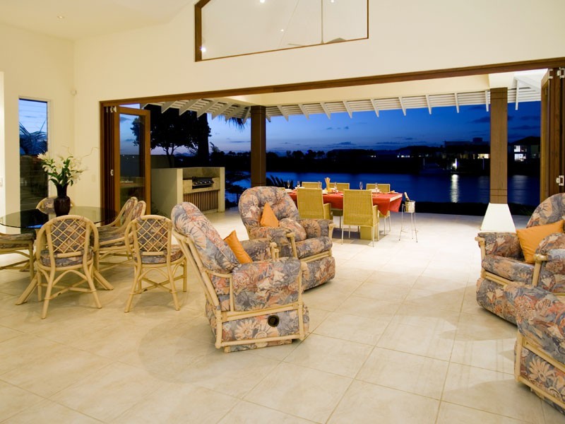 53 Seaside Dr, Banksia Beach QLD 4507