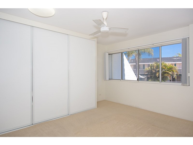 22B Spinnaker Drive, Spinnaker Sound, Sandstone Point QLD 4511