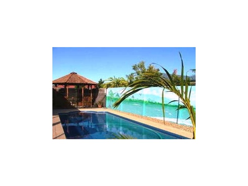 Sandstone Point QLD 4511
