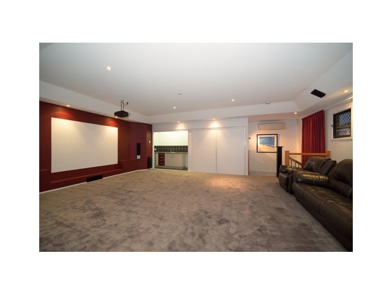 6 Malva Ct, Bongaree QLD 4507