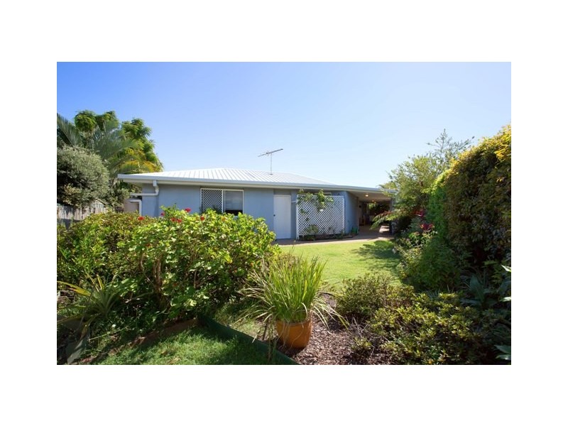 16 Capstan Court, Banksia Beach QLD 4507