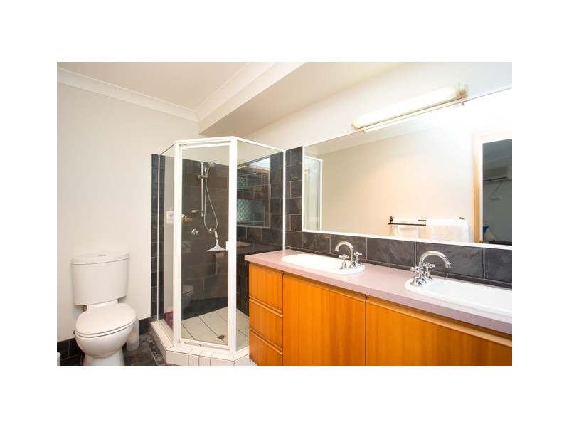 16 Capstan Court, Banksia Beach QLD 4507