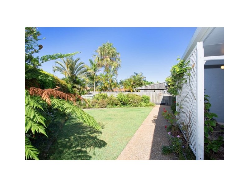 16 Capstan Court, Banksia Beach QLD 4507