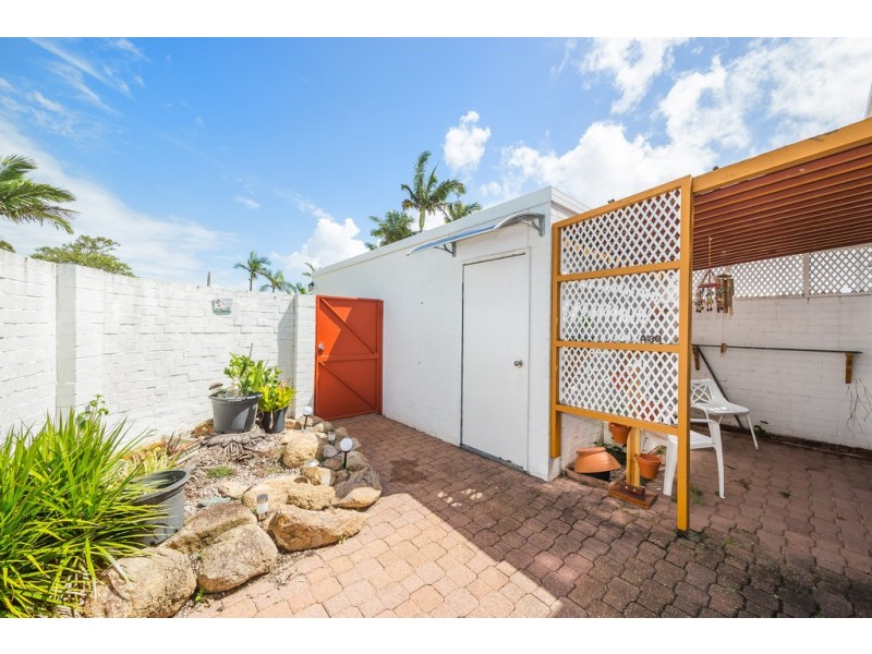 30A/ 16 Spinnaker Drive, Sandstone Point QLD 4511