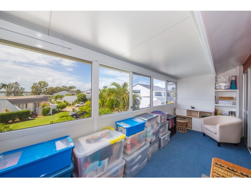 30A/ 16 Spinnaker Drive, Sandstone Point QLD 4511