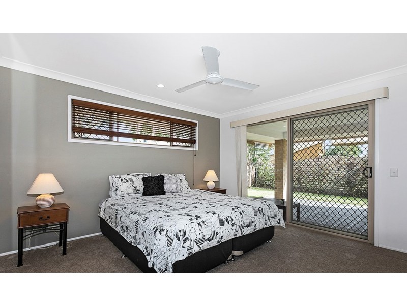 11 Ellis Court, Sandstone Point QLD 4511