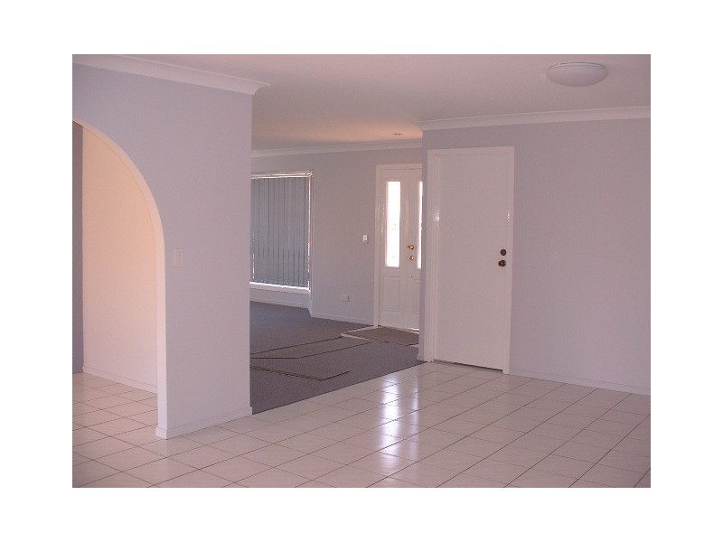 Sandstone Point QLD 4511