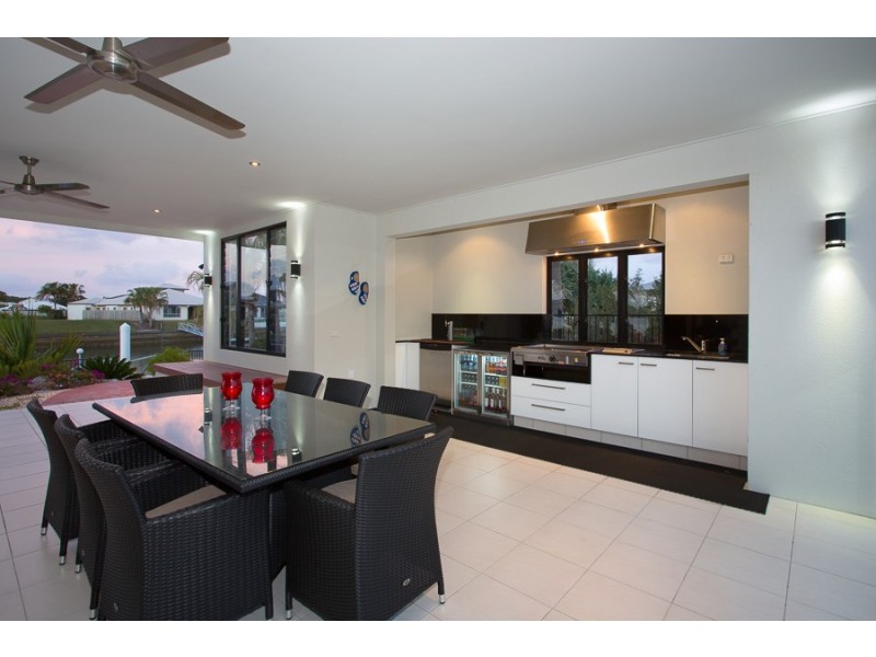 Banksia Beach QLD 4507