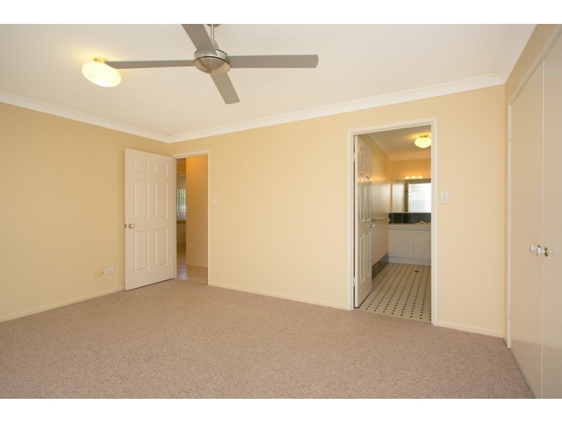 3 Jasmin Dr, Bongaree QLD 4507