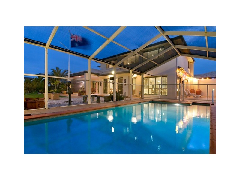 1 Castaway Court, Banksia Beach QLD 4507
