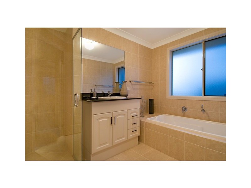 1 Castaway Court, Banksia Beach QLD 4507