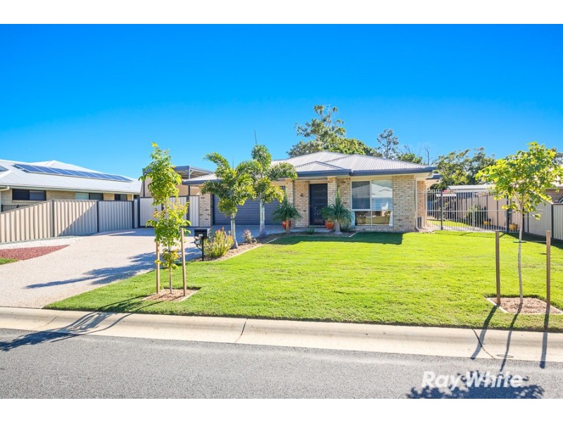 14 Sinclair Place, Ningi QLD 4511