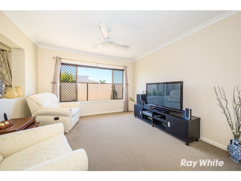 14 Sinclair Place, Ningi QLD 4511