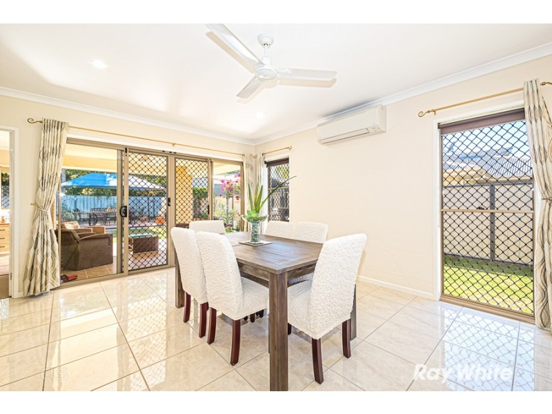 14 Sinclair Place, Ningi QLD 4511