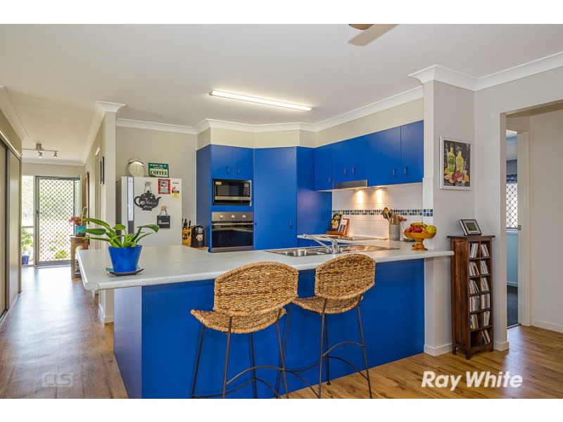 8 Sinclair Place, Ningi QLD 4511