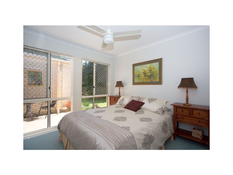 18 Trimaran Court, Banksia Beach QLD 4507