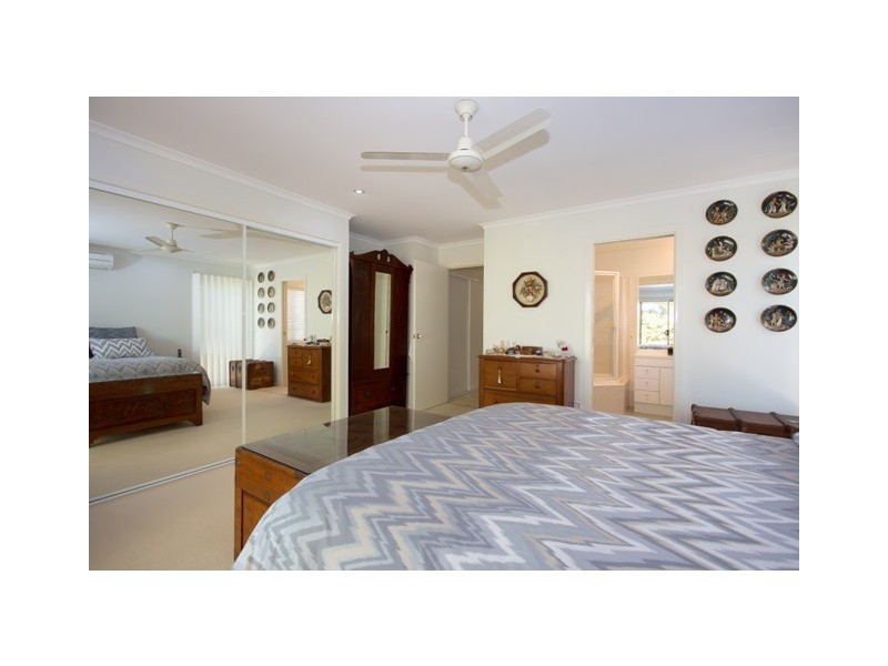18 Trimaran Court, Banksia Beach QLD 4507