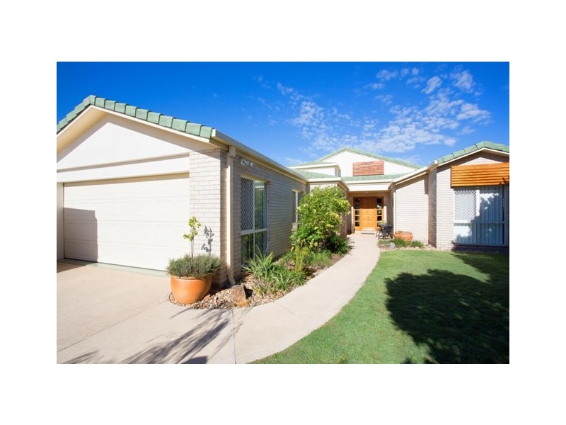 18 Trimaran Court, Banksia Beach QLD 4507
