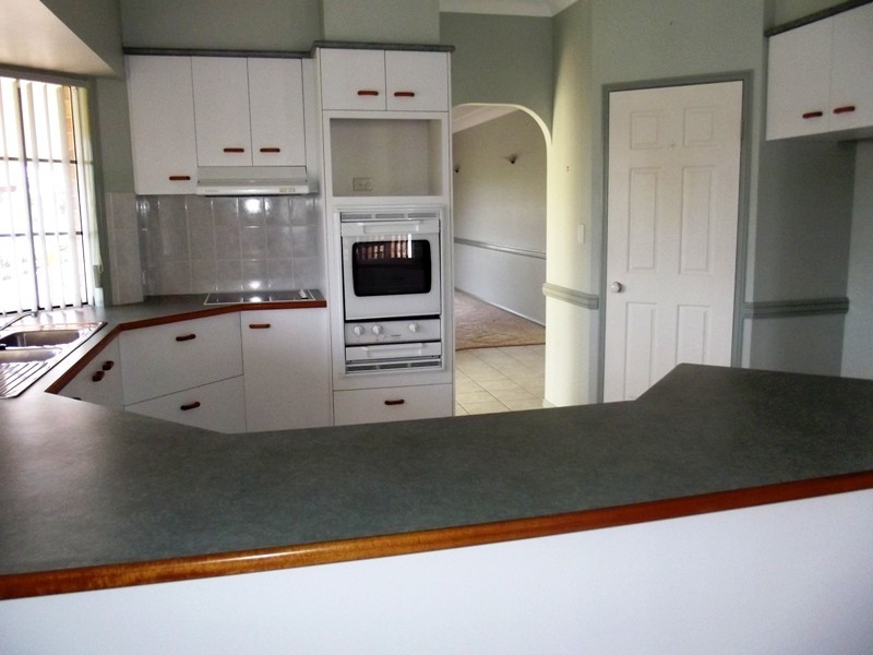 78 Avon Avenue, Banksia Beach QLD 4507