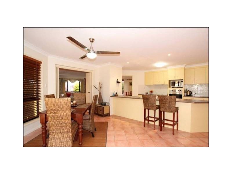 Sandstone Point QLD 4511