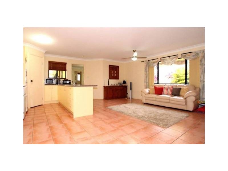 Sandstone Point QLD 4511