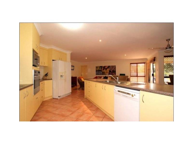 Sandstone Point QLD 4511