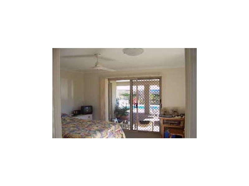 Sandstone Point QLD 4511