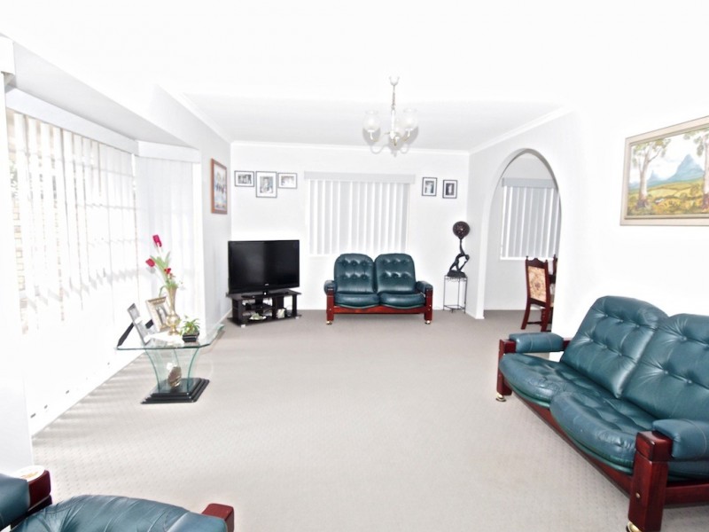 10 Plymouth Street, Banksia Beach QLD 4507