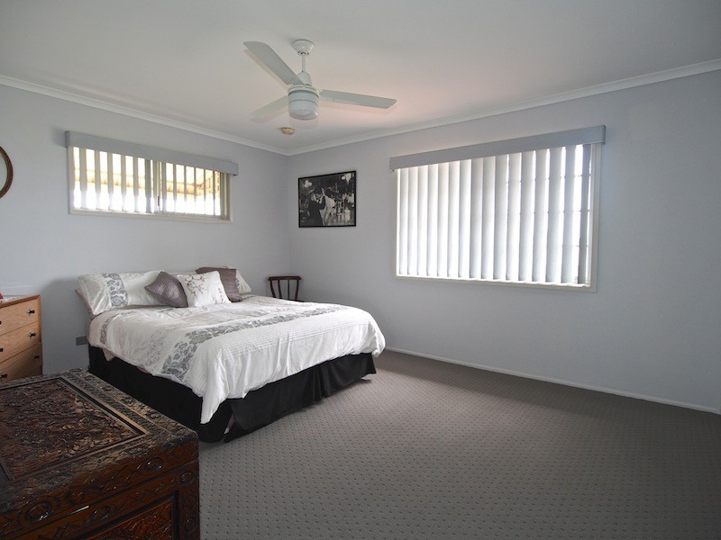 10 Plymouth Street, Banksia Beach QLD 4507