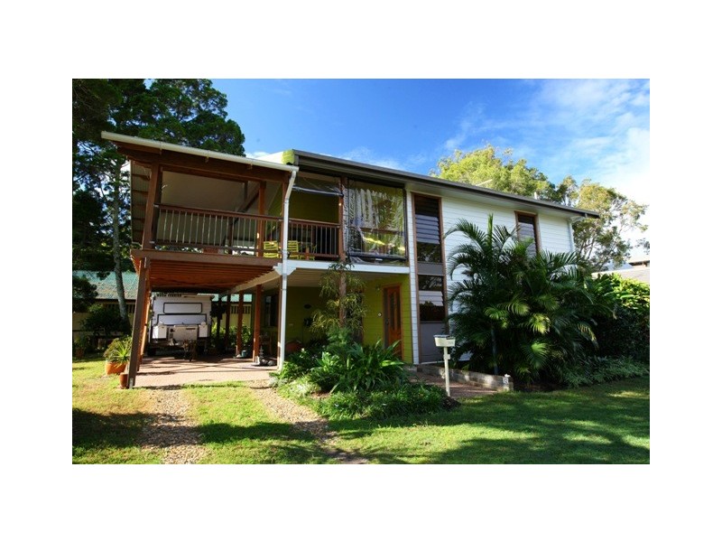 12 Charlotte Avenue, Bongaree QLD 4507