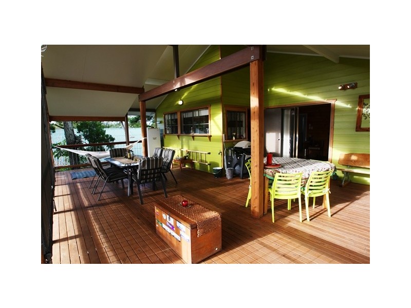12 Charlotte Avenue, Bongaree QLD 4507
