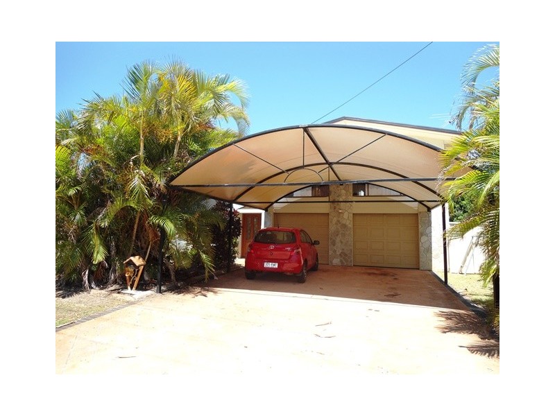 17 Endeavour Drive, Banksia Beach QLD 4507