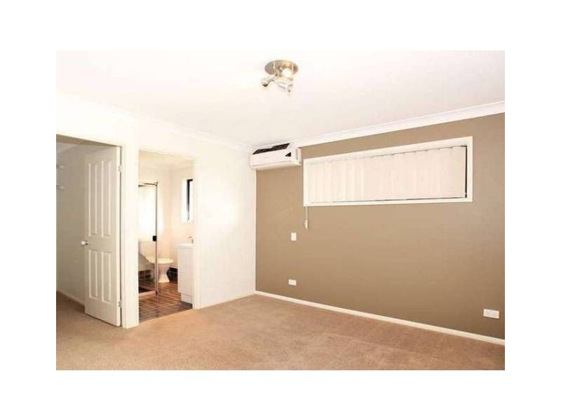 251 Bestmann Road, Sandstone Point QLD 4511