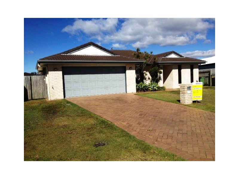 251 Bestmann Road, Sandstone Point QLD 4511
