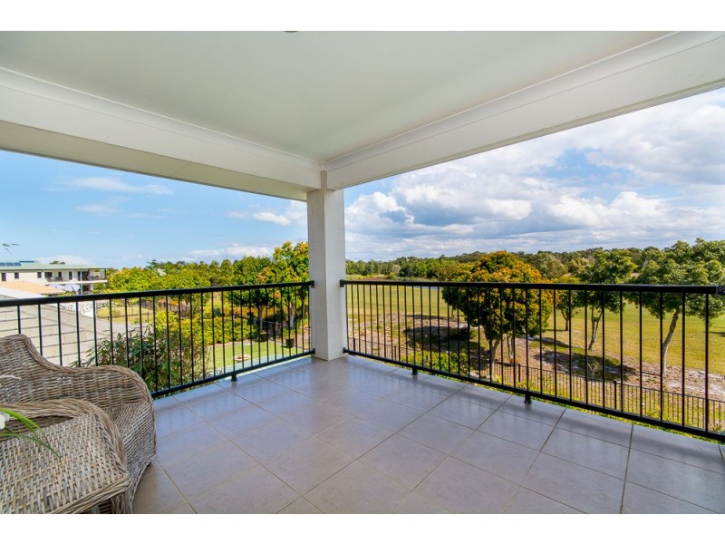 51 Dunebean Drive, Banksia Beach QLD 4507