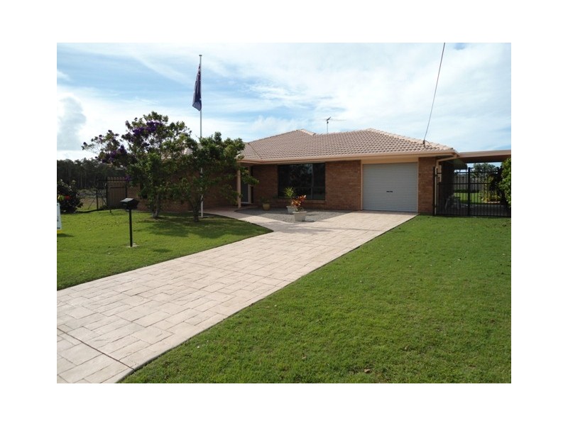16 Village Avenue, Bongaree QLD 4507
