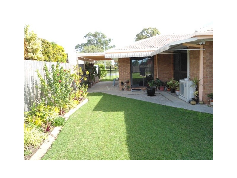 16 Village Avenue, Bongaree QLD 4507