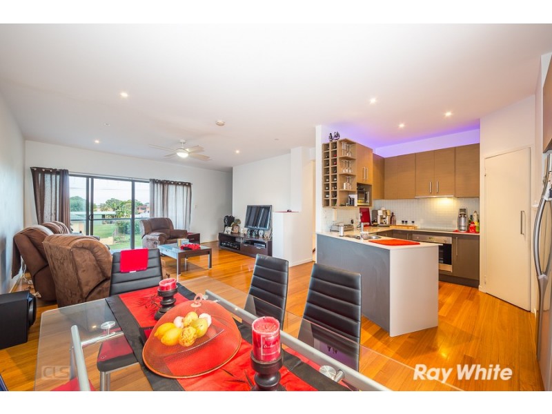 2/11 Wattle Avenue, Bongaree QLD 4507