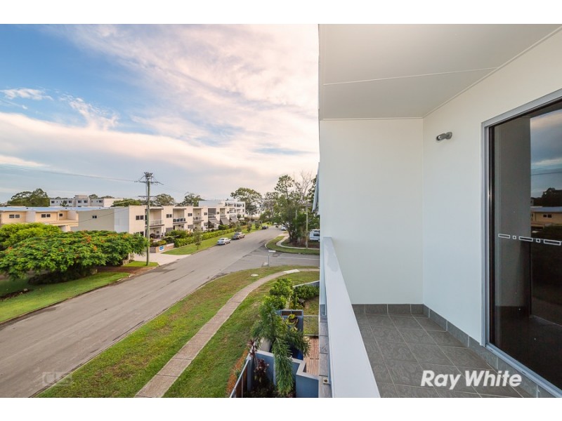 2/11 Wattle Avenue, Bongaree QLD 4507