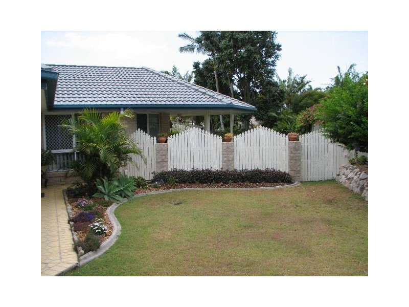 Sandstone Point QLD 4511