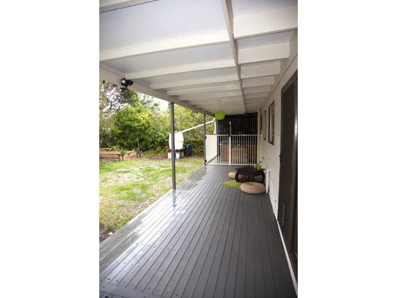 23 Alpinia Avenue, Banksia Beach QLD 4507
