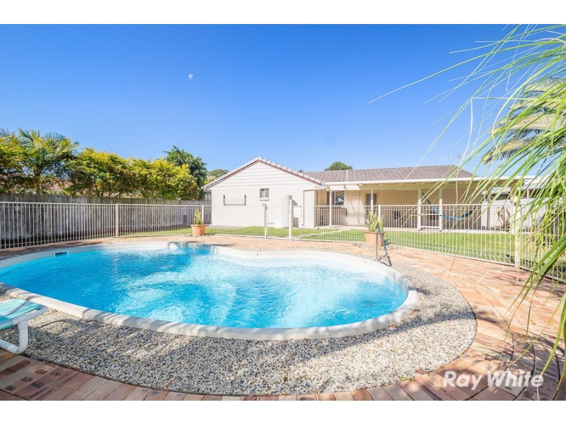 Sandstone Point QLD 4511