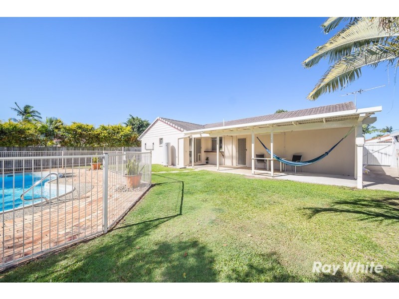 Sandstone Point QLD 4511