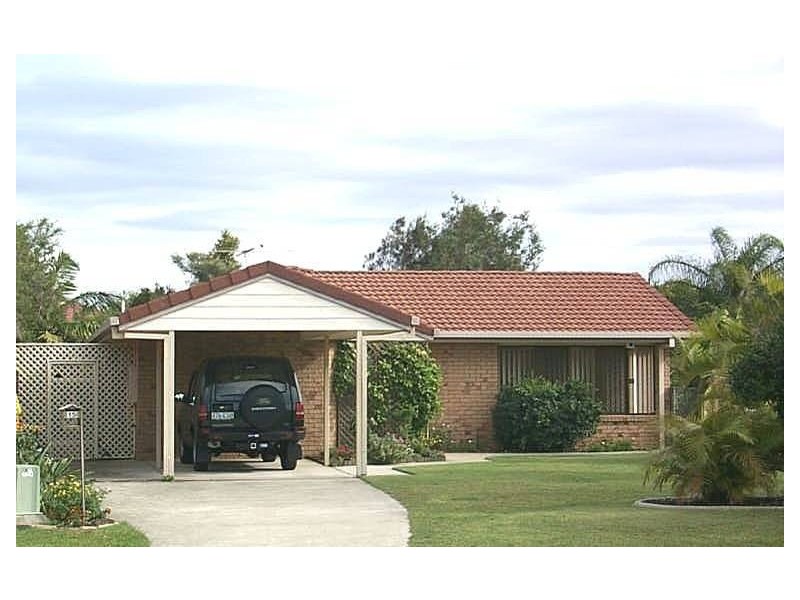 15 Hawaii Avenue, Banksia Beach QLD 4507