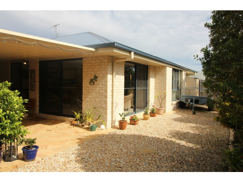 14 Aird Street, Sandstone Point QLD 4511